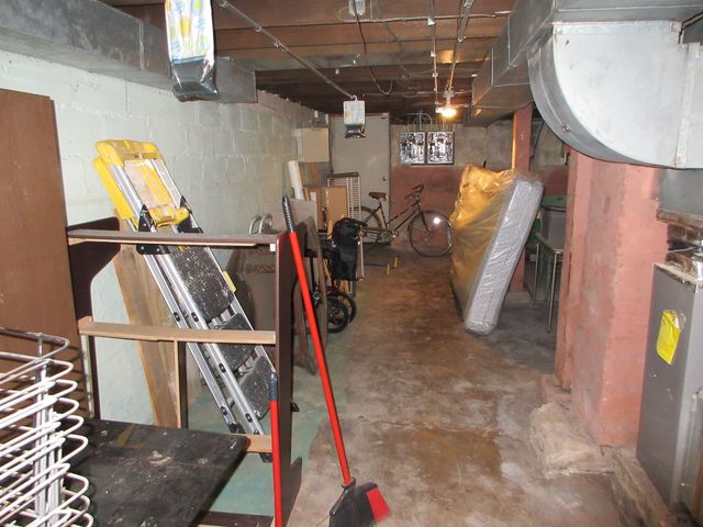 10011 S Exchange Avenue, Chicago, IL 60617