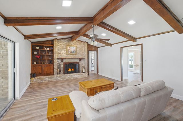175 Moonlight Drive, Murphy, TX 75094