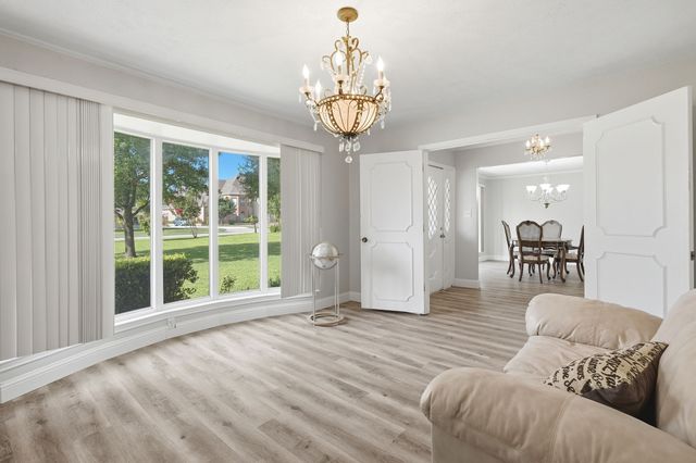 175 Moonlight Drive, Murphy, TX 75094