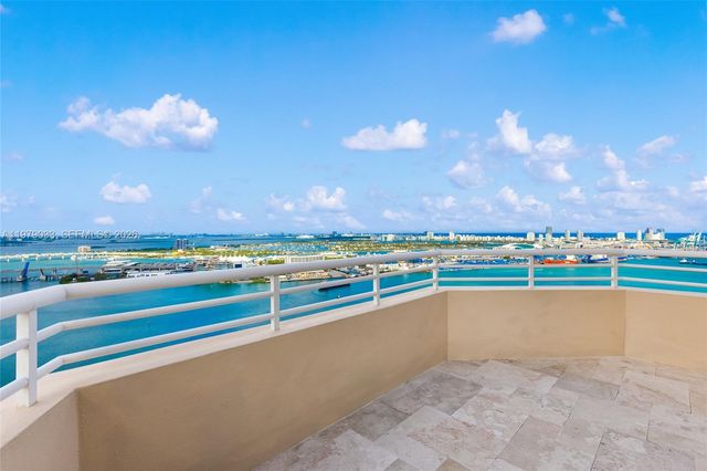 808 Brickell Key Drive 3901, Miami, FL 33131