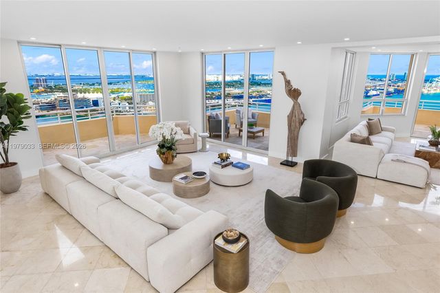 808 Brickell Key Drive 3901, Miami, FL 33131
