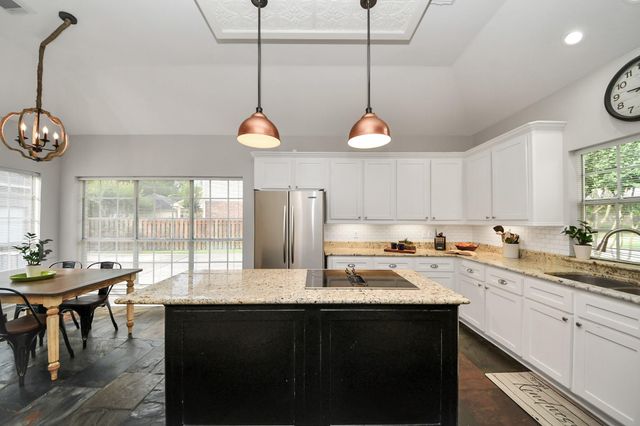 1818 Mountain Aspen Lane, Kingwood, TX 77345