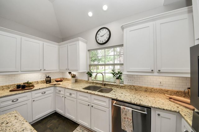 1818 Mountain Aspen Lane, Kingwood, TX 77345