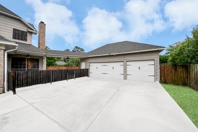1818 Mountain Aspen Lane, Kingwood, TX 77345