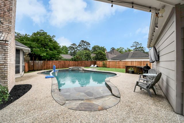 1818 Mountain Aspen Lane, Kingwood, TX 77345