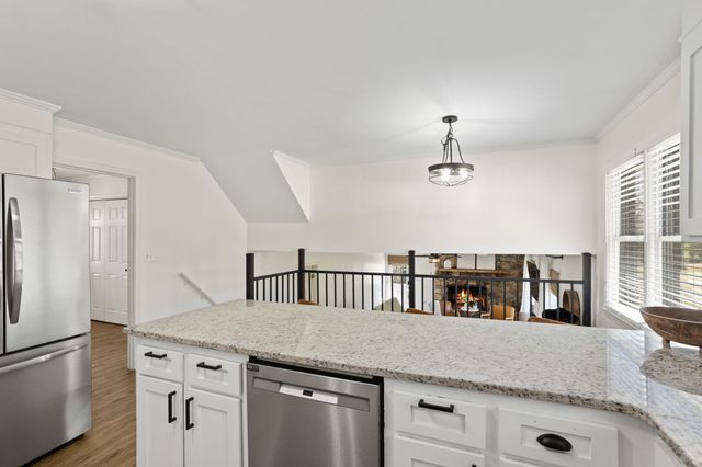 221 TIMBROOKE Way, Easley, SC 29642