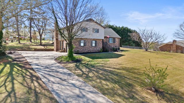 221 TIMBROOKE Way, Easley, SC 29642