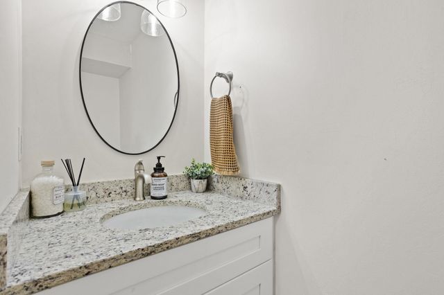 221 TIMBROOKE Way, Easley, SC 29642