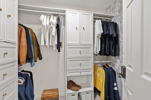 221 TIMBROOKE Way, Easley, SC 29642