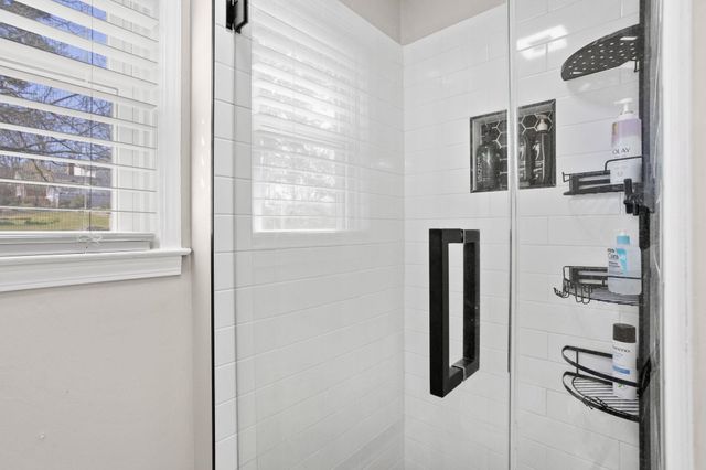 221 TIMBROOKE Way, Easley, SC 29642