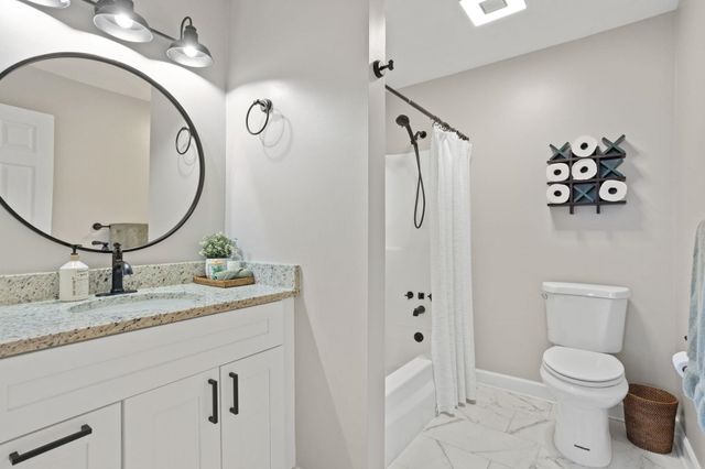 221 TIMBROOKE Way, Easley, SC 29642