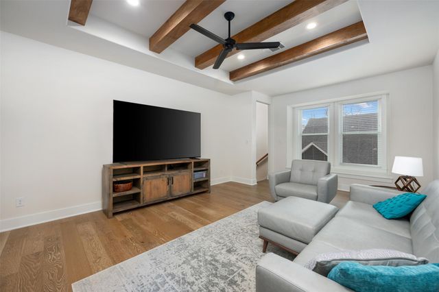 510 E 7th ST, Georgetown, TX 78626