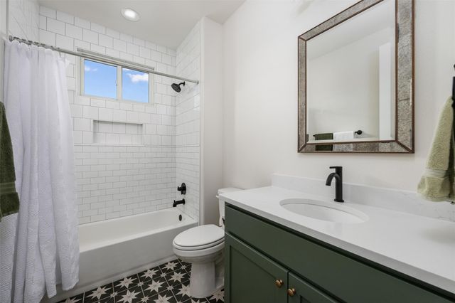 510 E 7th ST, Georgetown, TX 78626