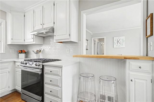 2711 W 73rd Terrace, Prairie Village, KS 66208