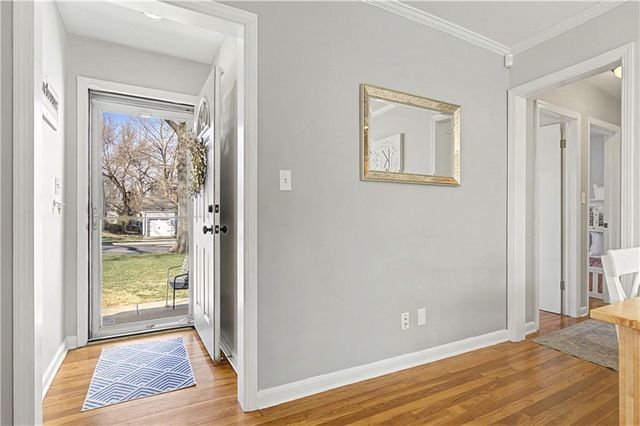 2711 W 73rd Terrace, Prairie Village, KS 66208