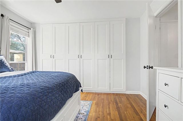 2711 W 73rd Terrace, Prairie Village, KS 66208