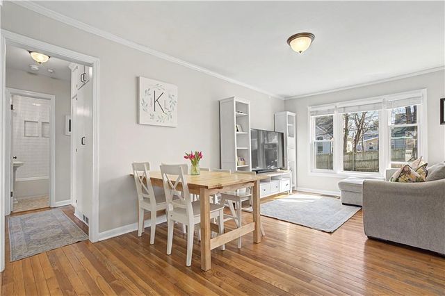 2711 W 73rd Terrace, Prairie Village, KS 66208