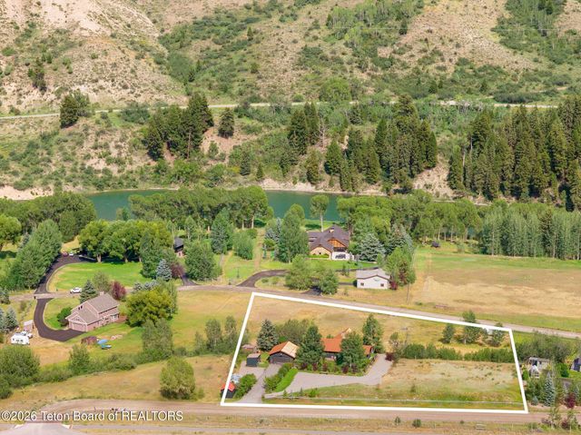 8855 RIVERFRONT Drive, Jackson, WY 83001