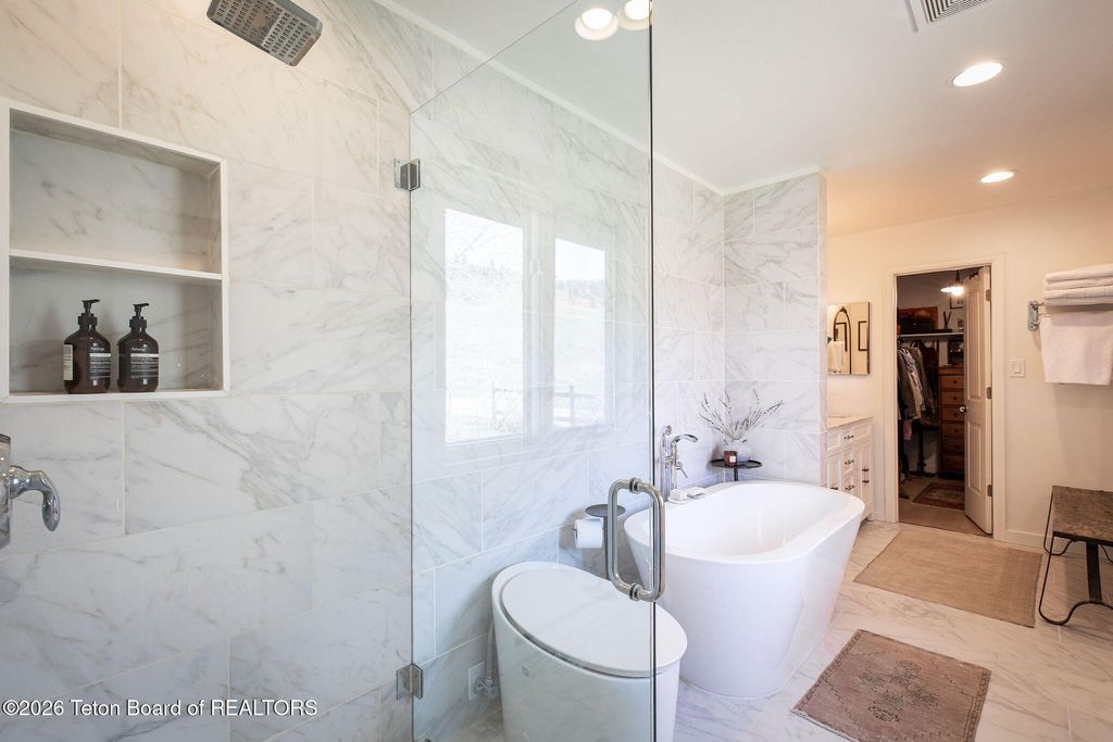 8855 RIVERFRONT Drive, Jackson, WY 83001 photo 14