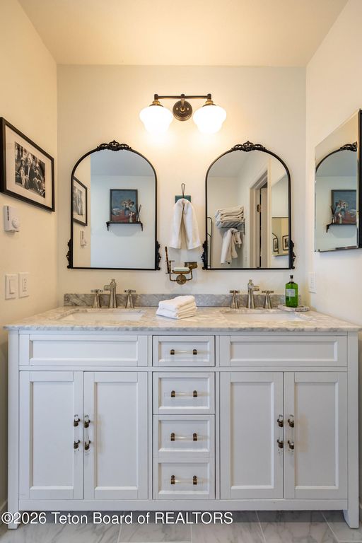 8855 RIVERFRONT Drive, Jackson, WY 83001 photo 16