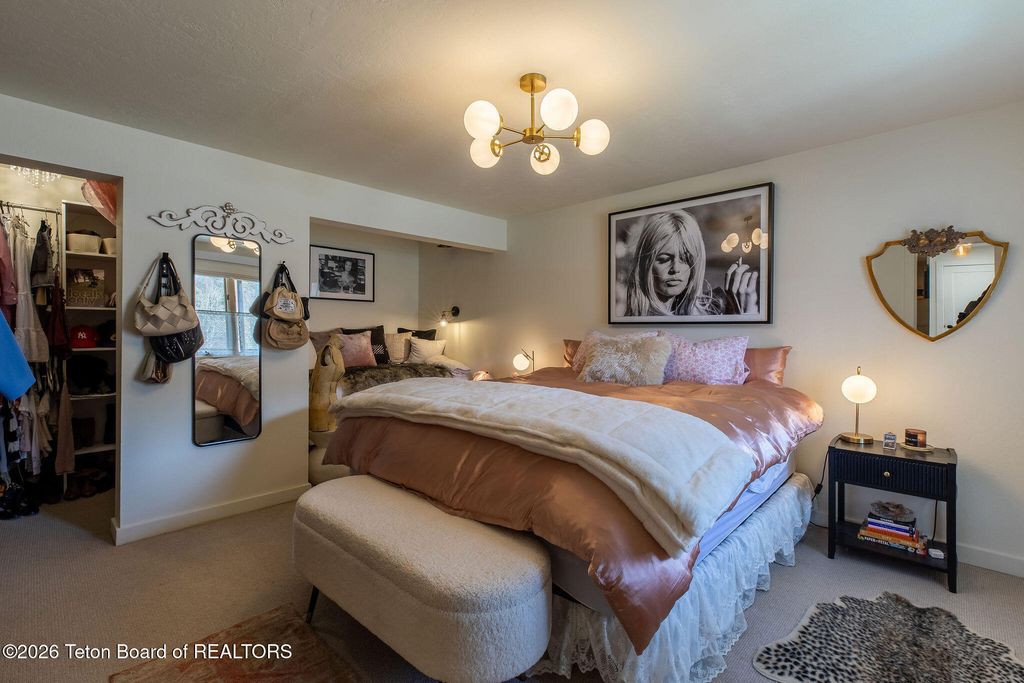 8855 RIVERFRONT Drive, Jackson, WY 83001 photo 26