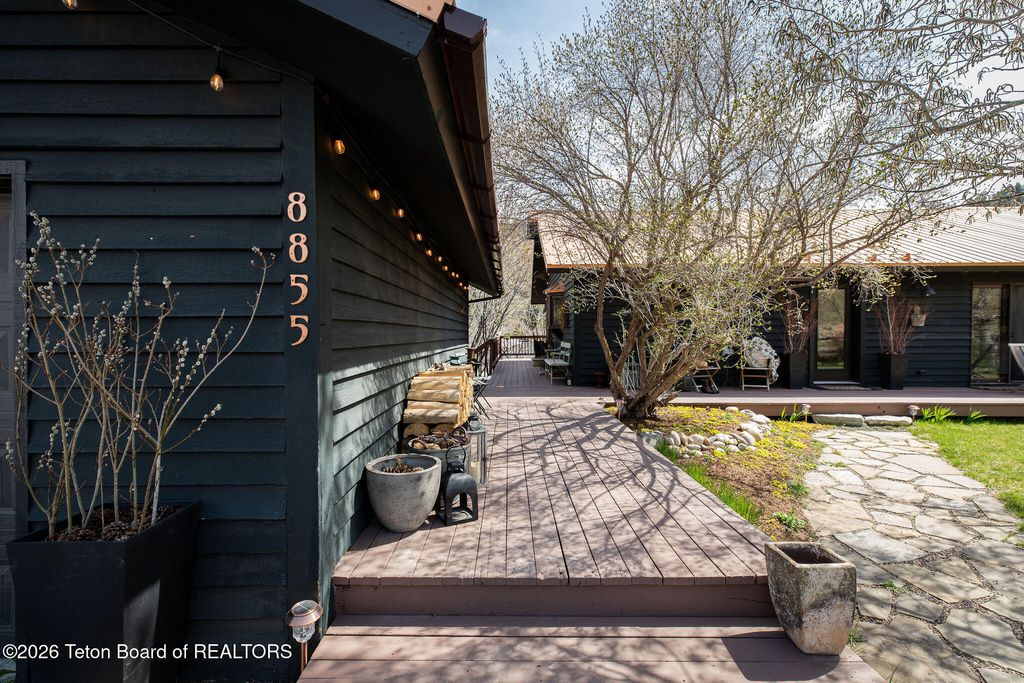 8855 RIVERFRONT Drive, Jackson, WY 83001 photo 34