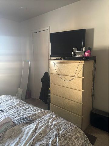 1651 Darren CIR, Portsmouth, VA 23701