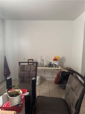 1651 Darren CIR, Portsmouth, VA 23701