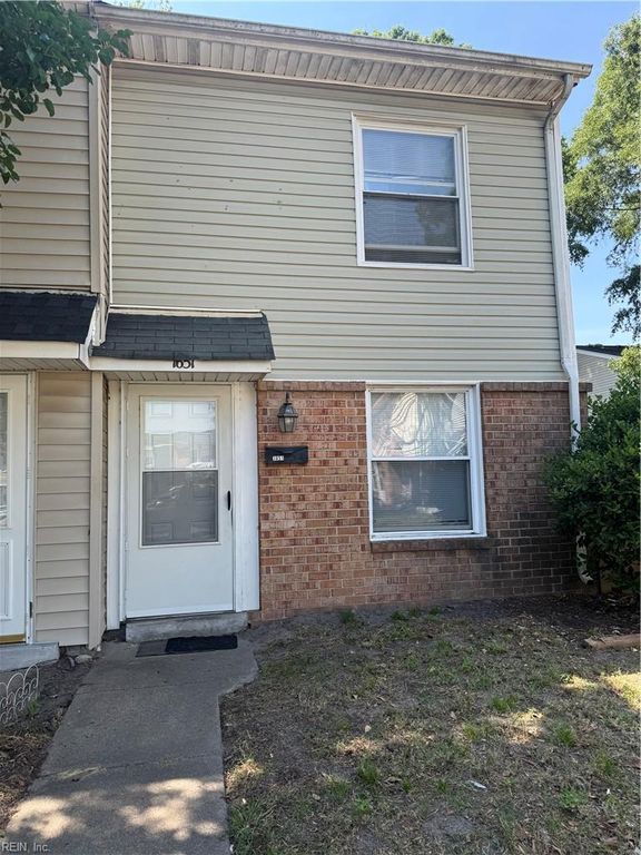1651 Darren CIR, Portsmouth, VA 23701