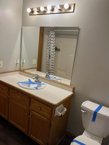 833 S Walnut Street, Belle Plaine, MN 56011