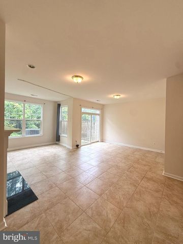 14170 CATBIRD DR, Gainesville, VA 20155