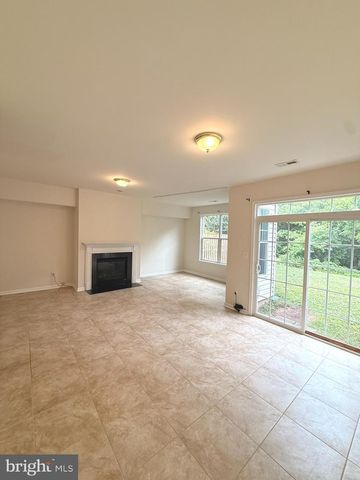 14170 CATBIRD DR, Gainesville, VA 20155