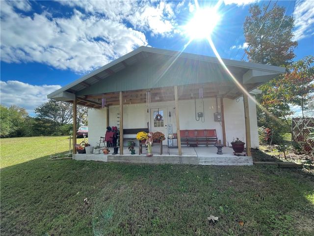 188 CR3503, Clarksville, AR 72830