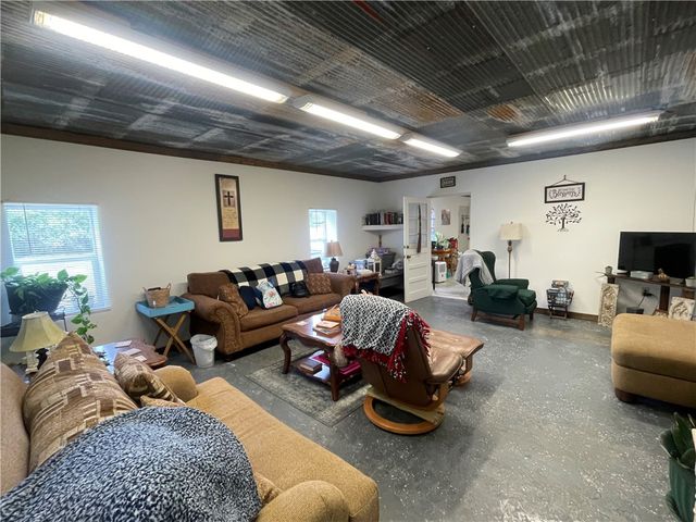 188 CR3503, Clarksville, AR 72830