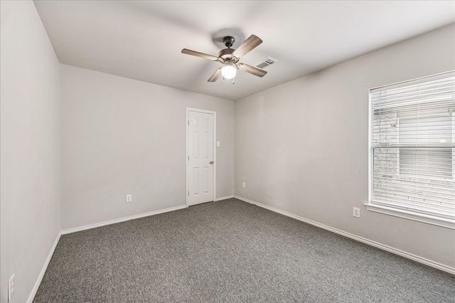 11914 White Water Bay Drive, Pearland, TX 77584