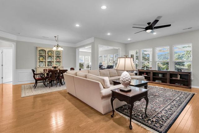 313 Waterlily Way, Summerville, SC 29486