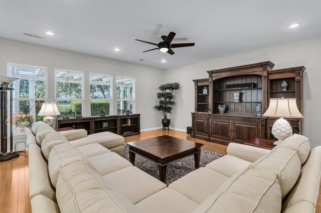 313 Waterlily Way, Summerville, SC 29486
