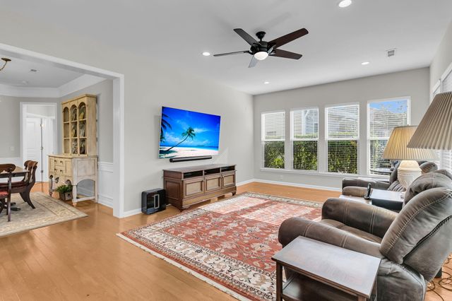 313 Waterlily Way, Summerville, SC 29486