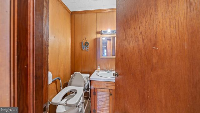 701 E STATE ST, Delmar, DE 19940