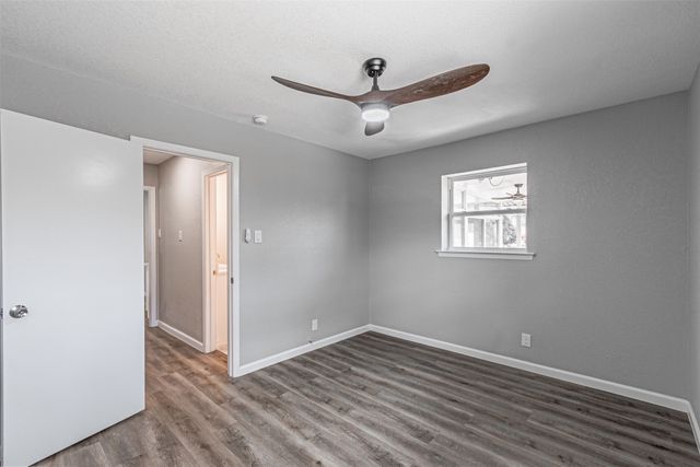 1160 Harrison Lane, Hurst, TX 76053