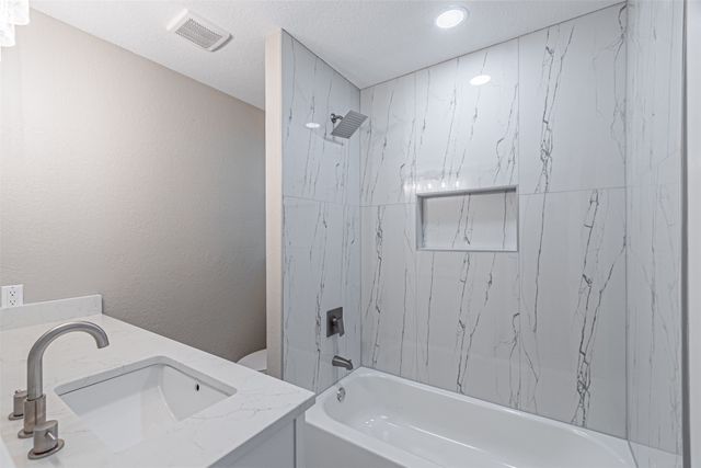 1160 Harrison Lane, Hurst, TX 76053