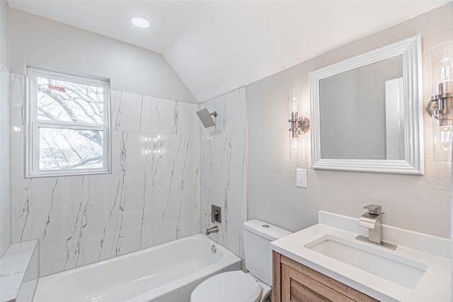 1160 Harrison Lane, Hurst, TX 76053