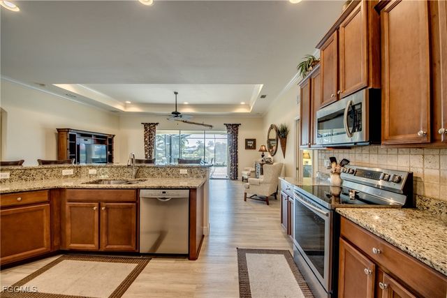 2412 Ashbury CIR, Cape Coral, FL 33991