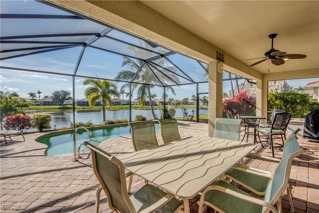 2412 Ashbury CIR, Cape Coral, FL 33991