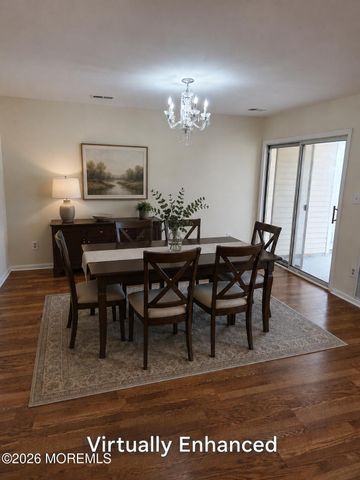 4 Hawthorne Court, Freehold, NJ 07728