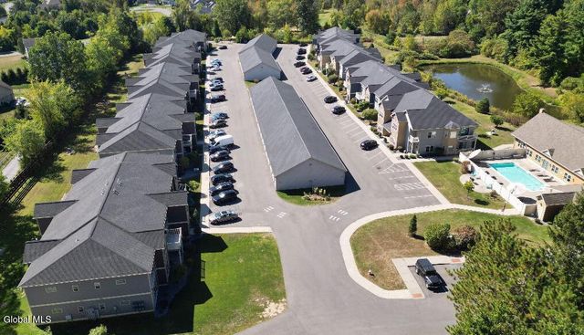 48 Bavarian Way 55, Guilderland, NY 12009