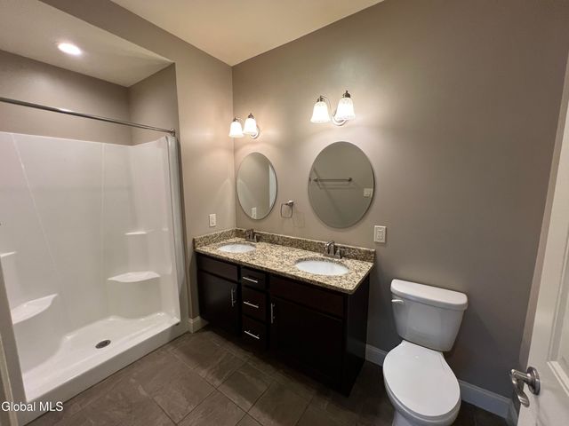 48 Bavarian Way 55, Guilderland, NY 12009