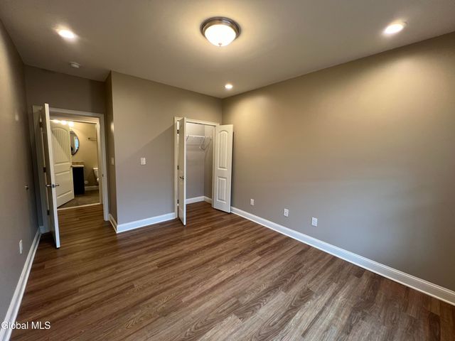 48 Bavarian Way 55, Guilderland, NY 12009