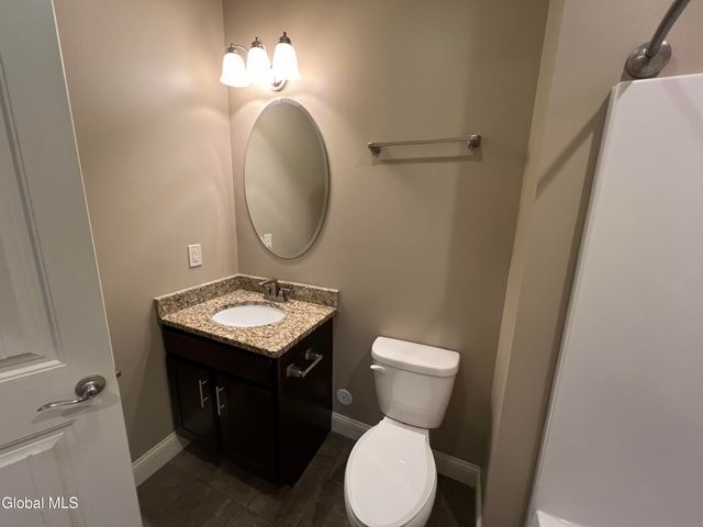 48 Bavarian Way 55, Guilderland, NY 12009