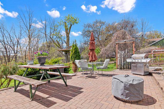 18511 Delton Avenue, Minnetonka, MN 55345